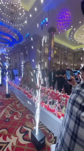 bridal entry create by NKR on Instagram: "Bridal mirror entry #wedding_bridal_entry"