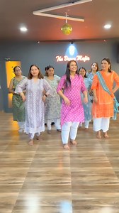 29K views · 732 reactions | Jatti Mili Jatt nu Patang vargi #oldpunjabisongs #hit #punjabisong #theDanceMafia #Bhangra #ladiesdance #punjabikudi | THE DANCE MAFIA | Facebook