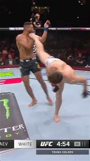 Abdul Rakhman Yakhyaev gets the finish in just 33 seconds! 😱 #UFCQatar #UFC #UFCIndia