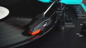 Old vinyl record spinning on a turntable - Free Stock Video