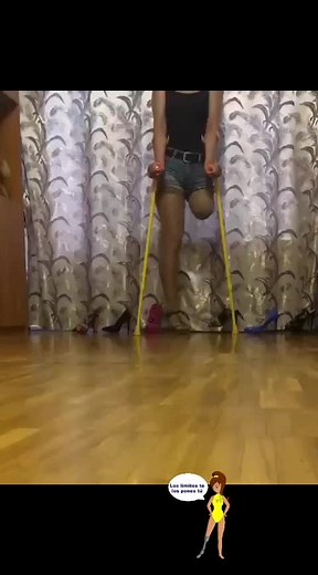 #amputada #hermosa #linda #amputeelife #amputee #oneleg #muletas #amputeegirl #fypシ