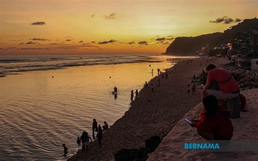 Top News Headlines In Laos, Myanmar, The Philippines, Singapore & Vietnam: Dec 1, 2025