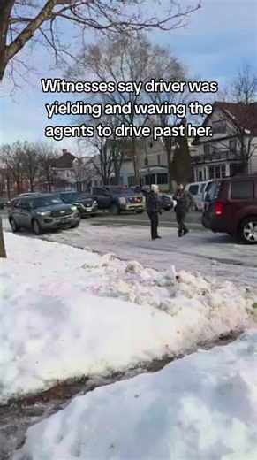 American women killed by ICE Agents in Minneapolis, Minnesota #Minneapolis #Minnesota #breakingnews