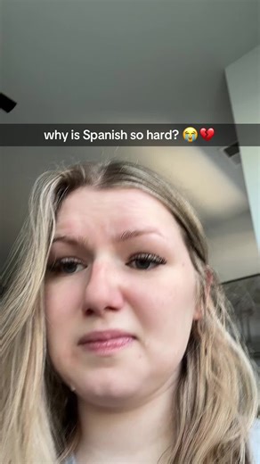 why is spanish so hard though fr 😭 help me pingo and spanish speakers #aprenderespañol #spanishtiktok #languagelearningtips #pingoai