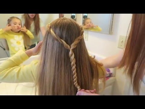 HAIR TUTORIAL - QUICK TWIST!