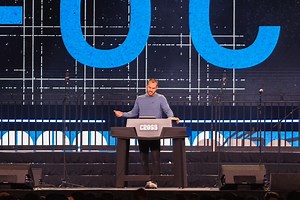 20K views · 436 reactions | Please pray for CROSS Conference today. That God would move unmistakably in this gathering and send out 15,000 18-25 year-olds to make their lives count by making Jesus known in the world. | David Platt | Facebook