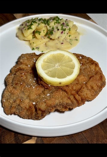 Crazy Wiener Schnitzel & potato salad 🥩 Comment ‘Crazy’ or send a DM 📩 for the recipe #fyp #food #cooking #recipe #austria Austrian Vibes Crazy Recipes Homemade Food Crazy Meals Cooking with Love