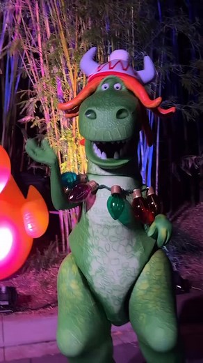 Partysaurus Rex has CRASHED the party at Disney Jollywood Nights! 練✨...