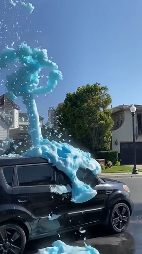 Elephant toothpase Prank🤯🧪 #reels #viral #explore #science #reelsfb #funny | The Science Guy