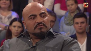 497K views · 2.1K reactions | Rapper XATAR kennt das Leben auf der Straße – und hat davon schon eindrücklich bei uns erzählt. Mit seinen Erfahrungen stand er jetzt dem Team von Familiye zur Seite und hat in dem Film sogar eine kleine Rolle übernommen. Die Regisseure Sedat Kirtan und Kubilay Sarikaya sind heute bei stern TV zu Gast. | stern TV | Facebook