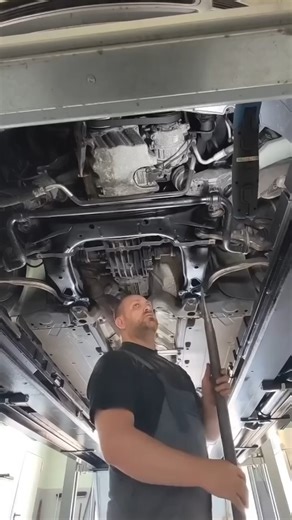 🤣🤣#mechanic #repair #meme #funnymechanic #machine | TigerLife