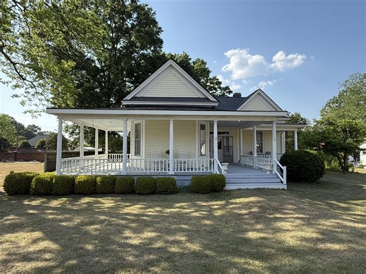 130 Calhoun St, Johnston, SC 29832 - MLS 223099 - Coldwell Banker