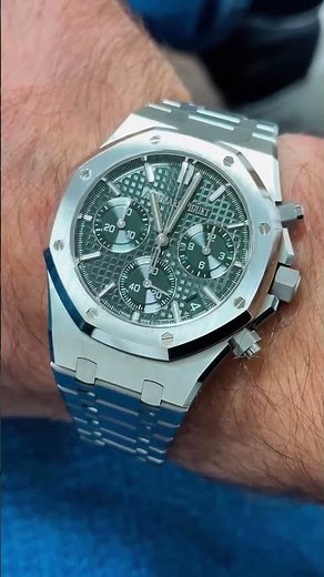 Audemars Piguet Royal Oak 50th anniversary 26240ST.OO.1320ST.08 #luxurywatch #audemarspiguet