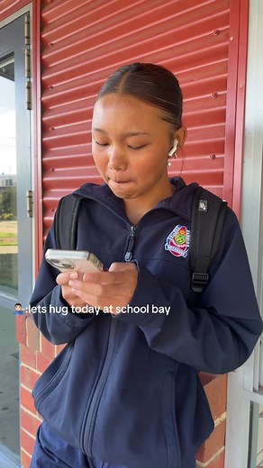 How to Hug Your Boyfriend for the First Time at School