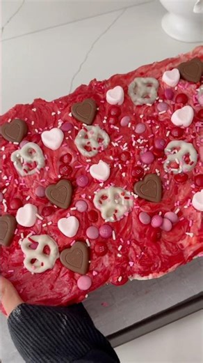 Its finally the holiday of love 🍫 💕🎀💌#valentinesday #asmr #valentine