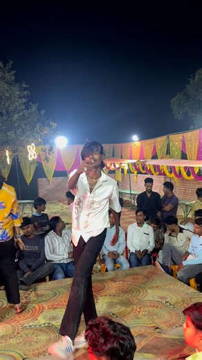 बवाल dance 💃 video public dance 🕺 #trending #dance 😜😂 #video #viralvideo