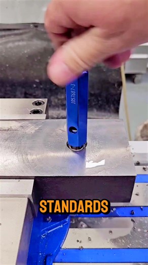 🔩 How real machinists make a perfect thread. Drill, tap, lubricate, verify — every move has a reason. That’s not luck or muscle, that’s engineering at work. #centralmasters #machining #precision #engineering #fblifestyle | Central Masters