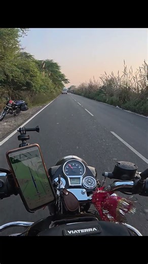 🏍️ Bullet Ride Vibes | Pure Riding Fun #short #viral #ytshorts #shorts