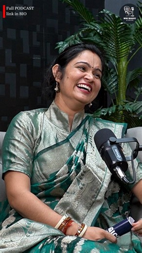 Poonam Kummawat on Instagram: "ल्यो करो follow 😂😂"