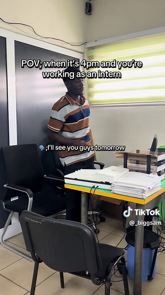POV: When It’s 4 PM and You’re Working as an Intern