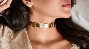 Choker | Ways To Style A Choker | How To Style A Choker | Herzindagi