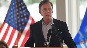 CT Gov. Lamont to self-quarantine after staff member tests positive for COVID