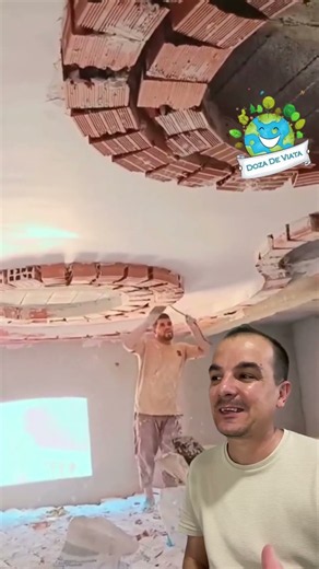 Caramizi prinse pe tavan!