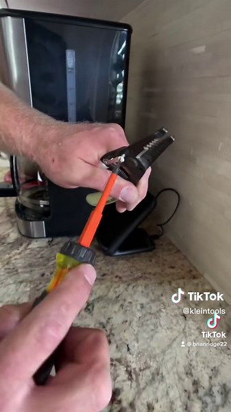 How to Cut Screws with KleinTools for Flush Fit | Electrician Tips