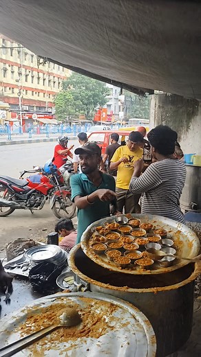 পরোটা কিং dj অরুন 😱🫵🏻 #kajudaporota #vlog #funny #food #trending #suvoda #DjArun #porotha | SB Foody
