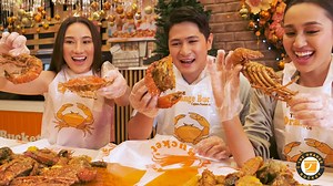 32K views · 41 reactions | Treat yourselves to a seafood feast filled...