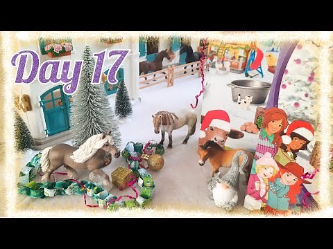 Schleich 2021 Horse Club & Farm World Advent Calendar Unboxing || Day 17 || Schleich Christmas ||