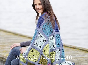 In this video we show you how to crochet the square in the lovely blanket in DROPS 163-4. Have you made a blanket like this? Show us with a photo here on Facebook! To see the pattern to this blanket, go to: http://www.garnstudio.com/pattern.php?id=7190&cid=19 You can see the video in better resolution by choosing HD in the video settings. If you have a question regarding this video, please leave it here: http://www.garnstudio.com/video.php?id=768&lang=no There are more than 900 DROPS Video tutor