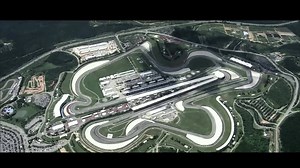 4.4M views · 133 shares | The 2017 FORMULA 1 PETRONAS MALAYSIA GRAND PRIX returns for its final edition in Sepang. The 19th edition of the race in Malaysia will be held from 29 September to 1 October 2017. From the pits to the grid, catch world-class drivers revving their engines in an intense battle combining the best of man and machine. | Sepang Circuit | Facebook
