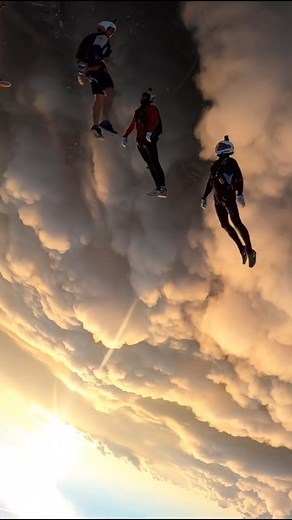 #skydiving #skylovers #sky #skydive #AmaZing #usa #life #happy #today #fyp | Top Skydiving