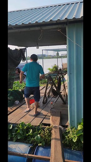 Dính con trăn dài mấy chục m | Lê Minh Trực Btre