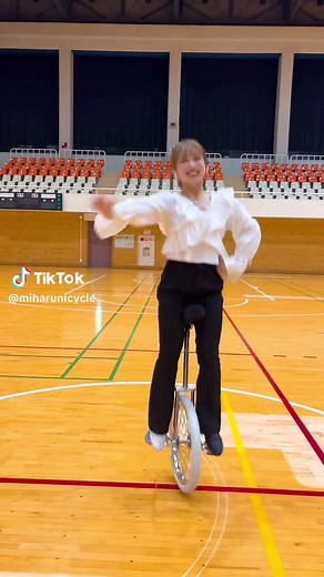 一輪車の基本とパフォーマンスのコツ