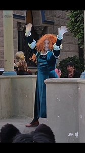 8.2K views · 111 reactions | Princesa Mérida #valiente #cosplay en la Feria Random de mayo 2025 #disney #pixar | Sombras de Rebelión | Facebook