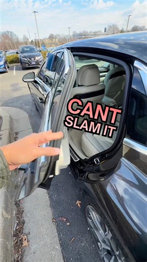 Genesis G90 doors are impossible to slam