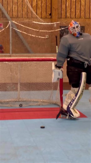 Nice to meet you Mark #Goalkeeper | Our Zone Hockey Goalies