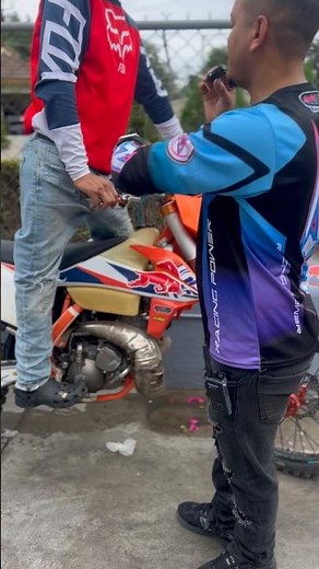 Miguelito sale a probar la MCR Pro de dos tiempos