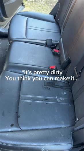 Clean🫧🧼#cardetailing #autodetailing #satisfying #dirtycar #carcleaning