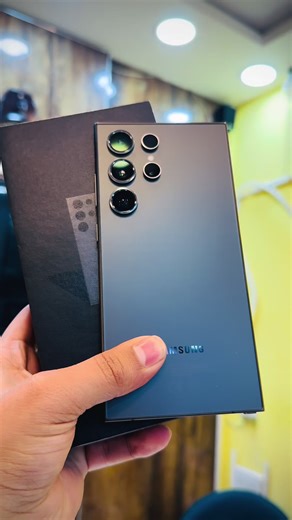 Samsung S24 Ultra: Complete Box and Dual Physical Model