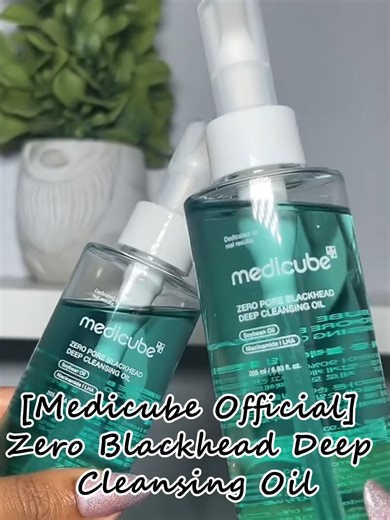 Plant-based oil formula gently dissolves. Penetrates deep into pores to remove sebum plugs, restoring smooth and refined skin. #PoreVacuum #BlackheadCleansingOil