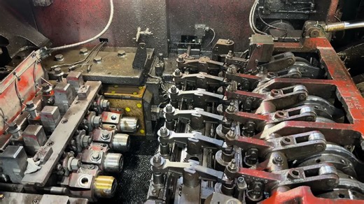 Bolt cold forming. How to bolts are made. #coldforming #coldformingmachine #bolt