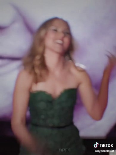 Scarlett Johansson's Flustered Moment | Funny Edit with Sandra Bullock