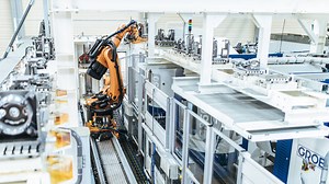 Robots machine new robot components at KUKA | KUKA