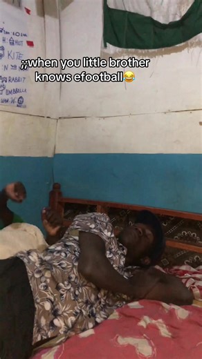 When Your Little Brother Knows eFootball