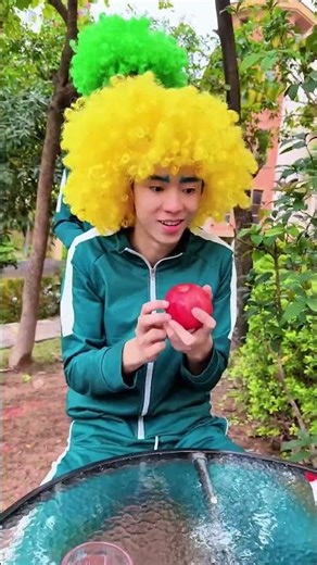 What method does the joker use to turn red#comedy #funny