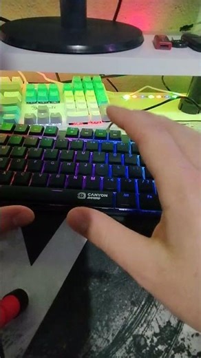 Canyon Cometstrike TKL GK-50 – Red Switch Sound Test