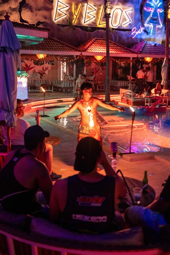 Hello, Sailor: USS Abraham Lincoln’s Weary Crew Arrives in Thailand